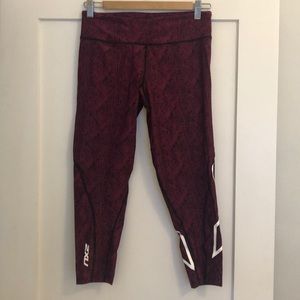 2XU Compression Crops
